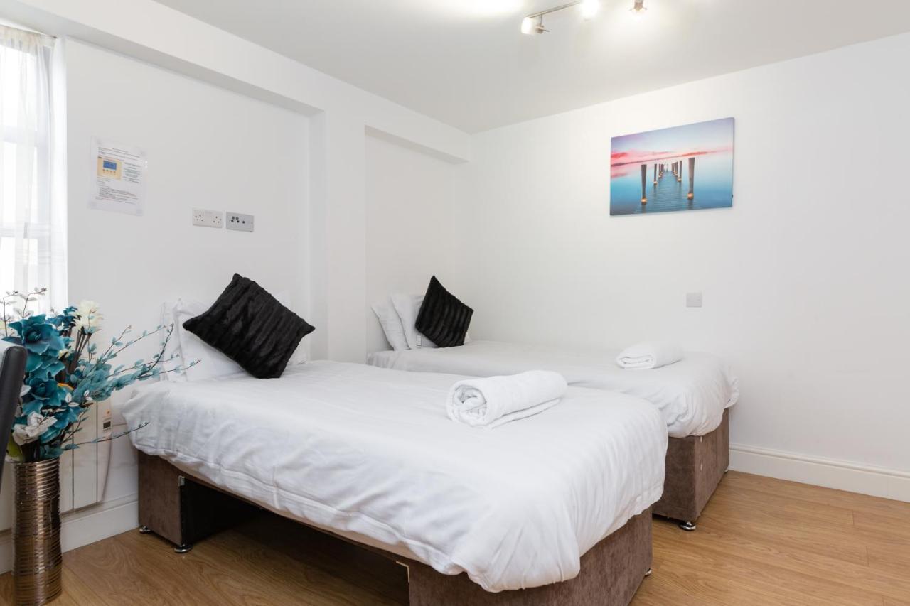Book Today At Metro Serviced Apartments Bedford - Metro House ,Free Wifi Eksteriør bilde