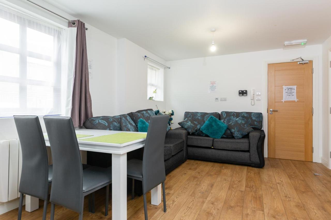 Book Today At Metro Serviced Apartments Bedford - Metro House ,Free Wifi Eksteriør bilde
