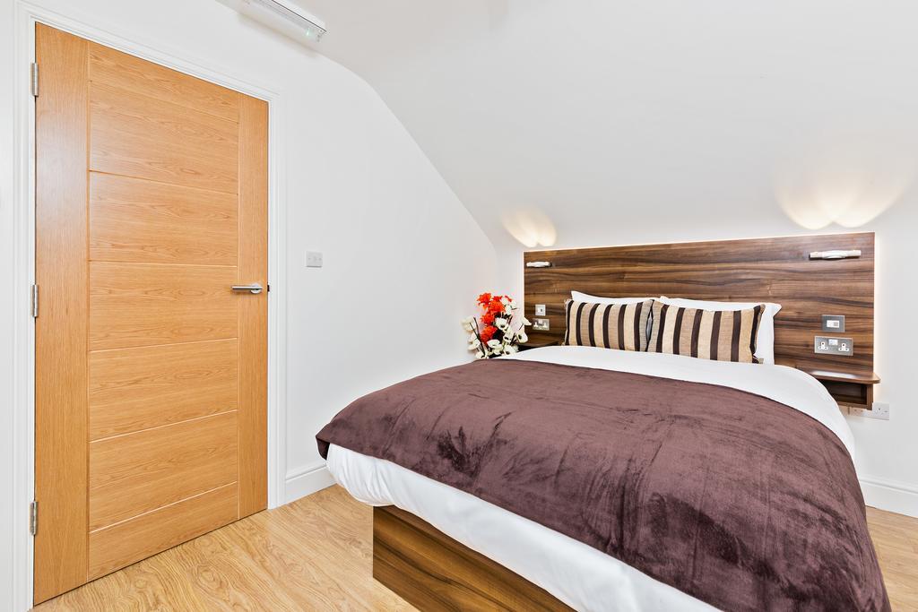 Book Today At Metro Serviced Apartments Bedford - Metro House ,Free Wifi Eksteriør bilde