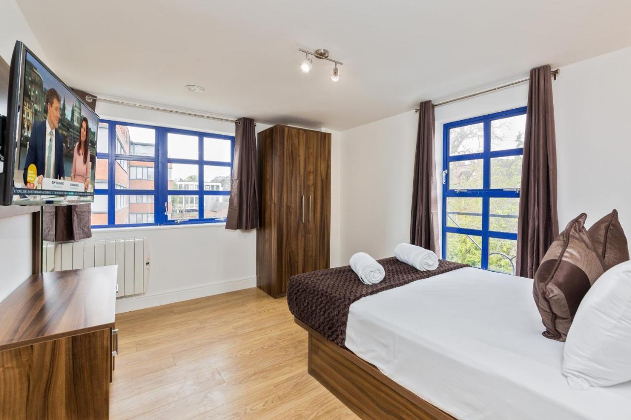 Book Today At Metro Serviced Apartments Bedford - Metro House ,Free Wifi Eksteriør bilde